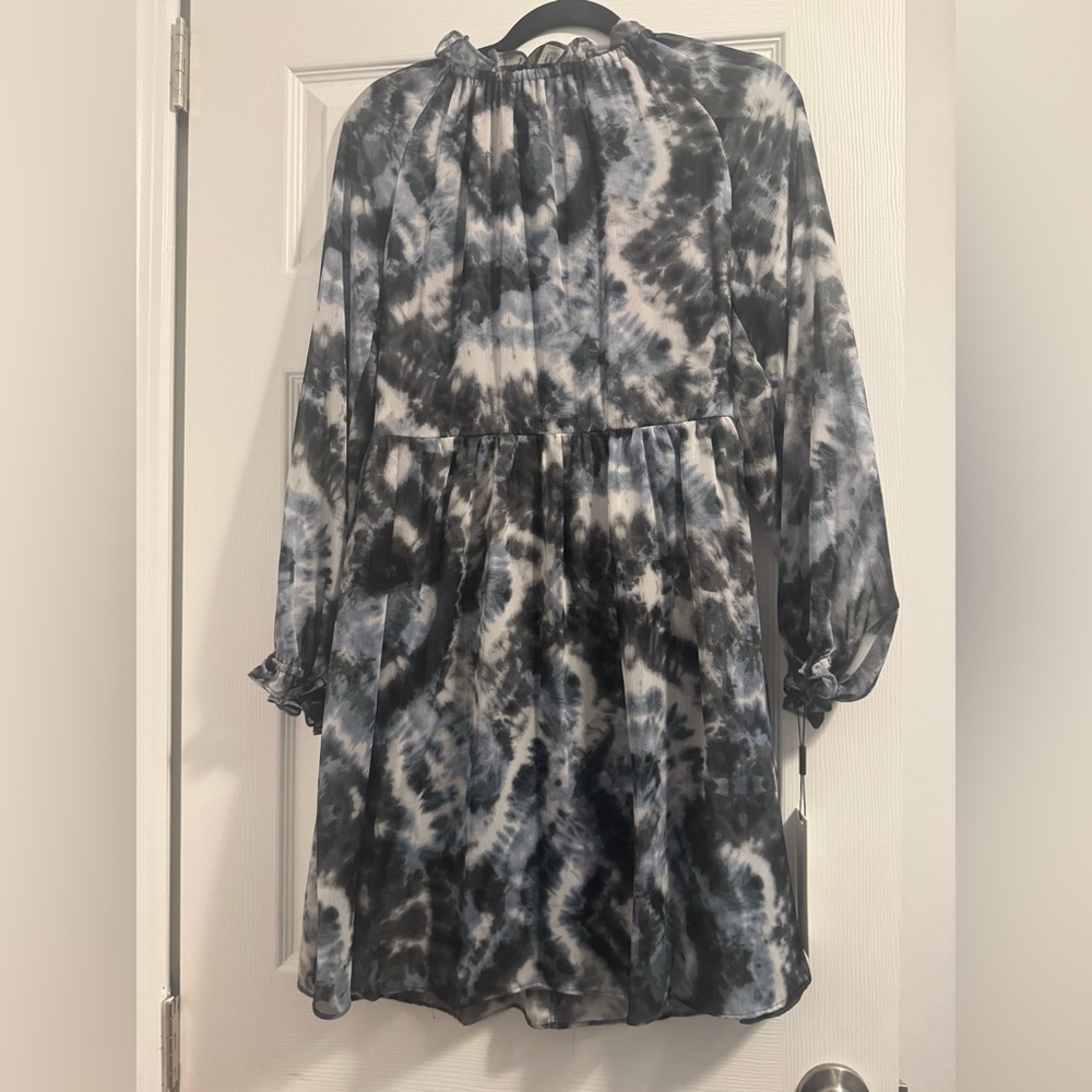 NWT High Neck Long Sleeve Midi Tie Dye Grey and Blue Dress Size 4 - Picture 4 of 8